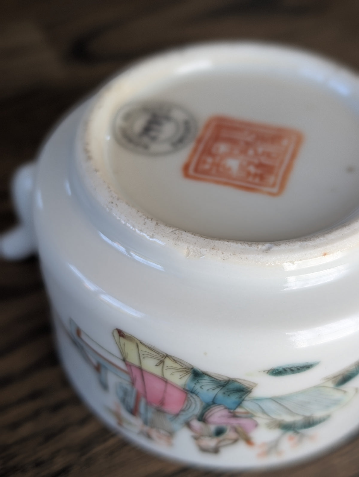 Chinese antique teapot with figure decoration, 19th century #2983