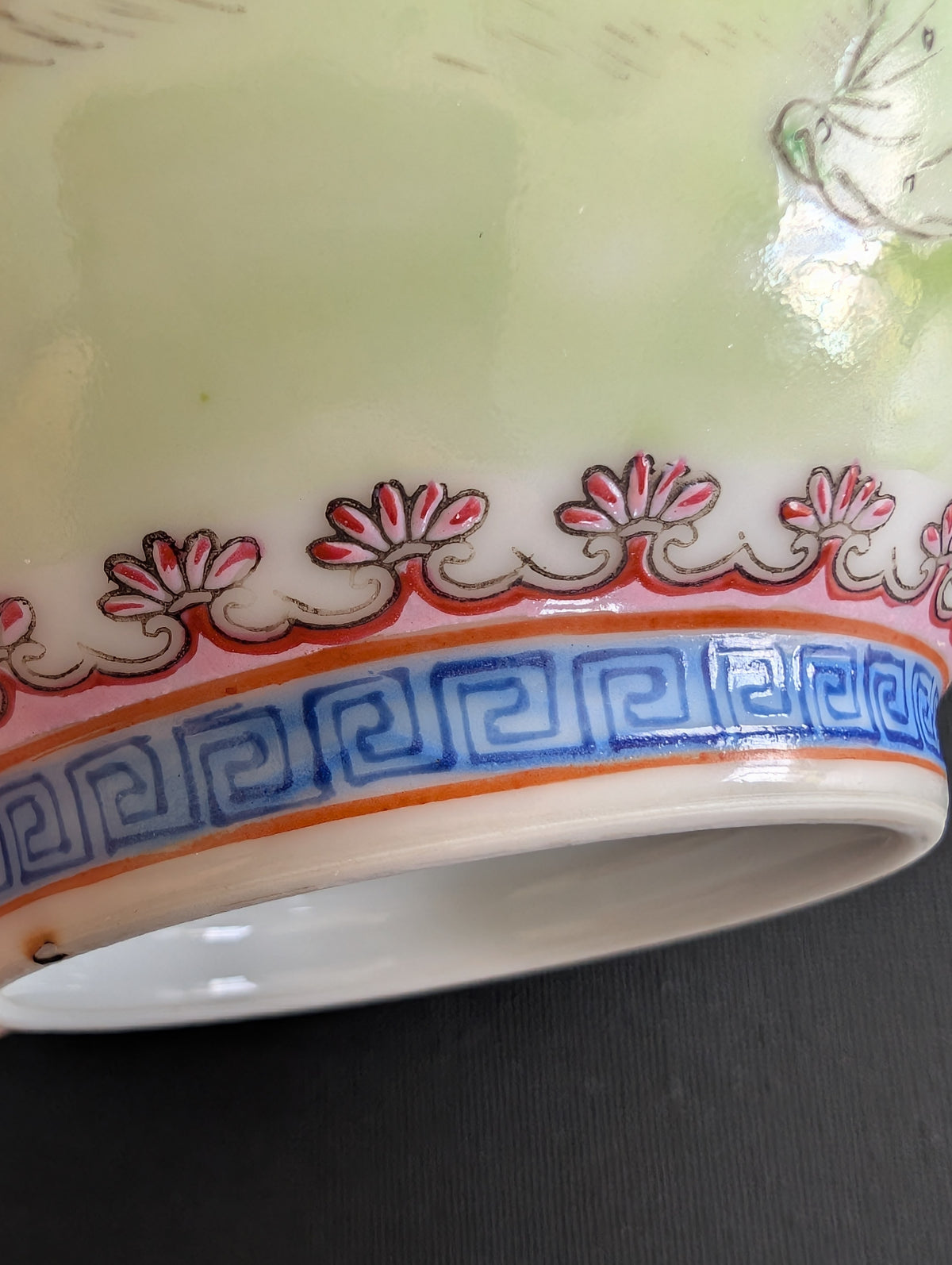 Chinese vintage famille rose vase, 张生煮海 1950-1970's #2991