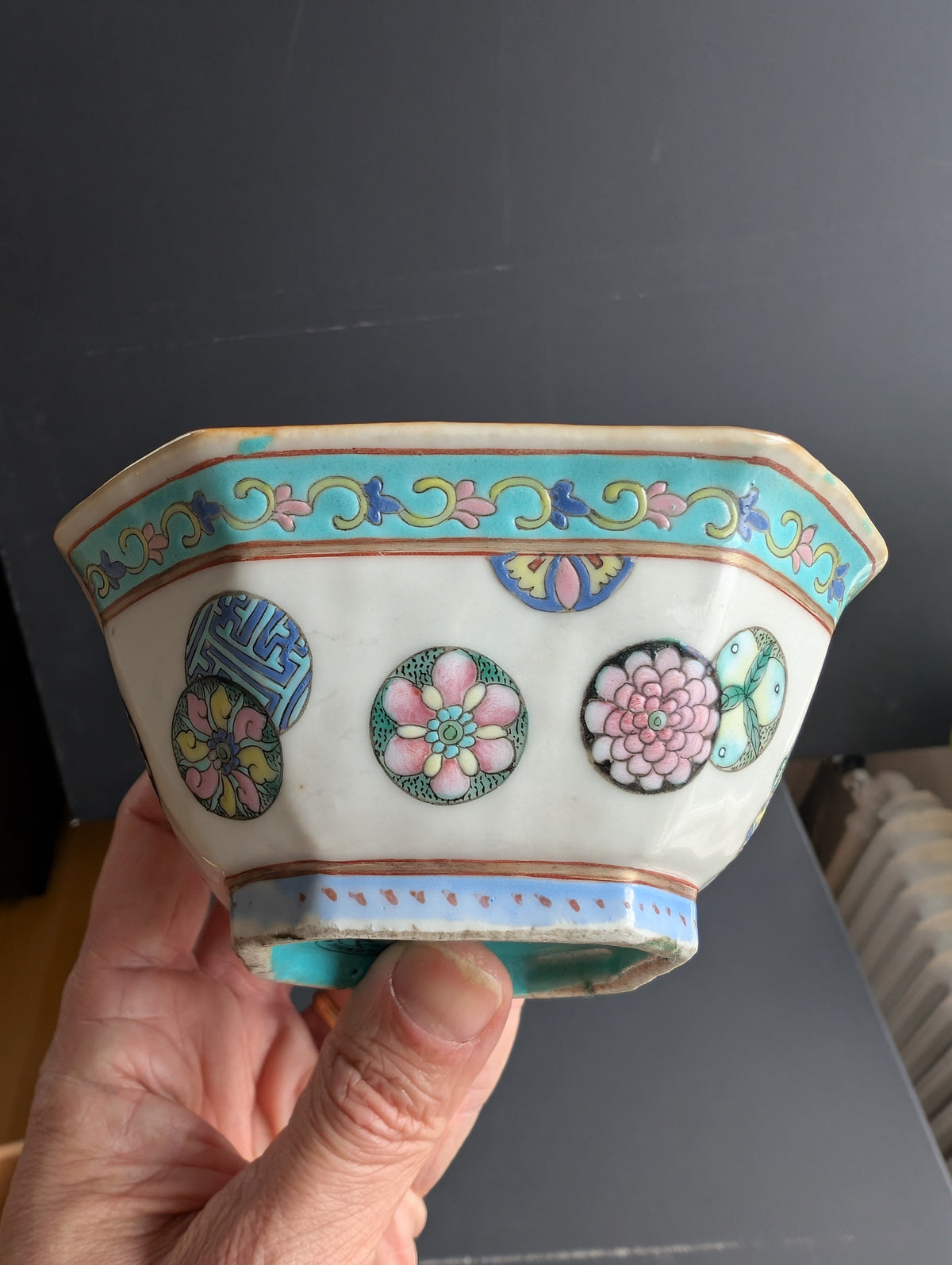Chinese antique altar bowl with silk ball celebration, Tongzhi Mark & Period #2799