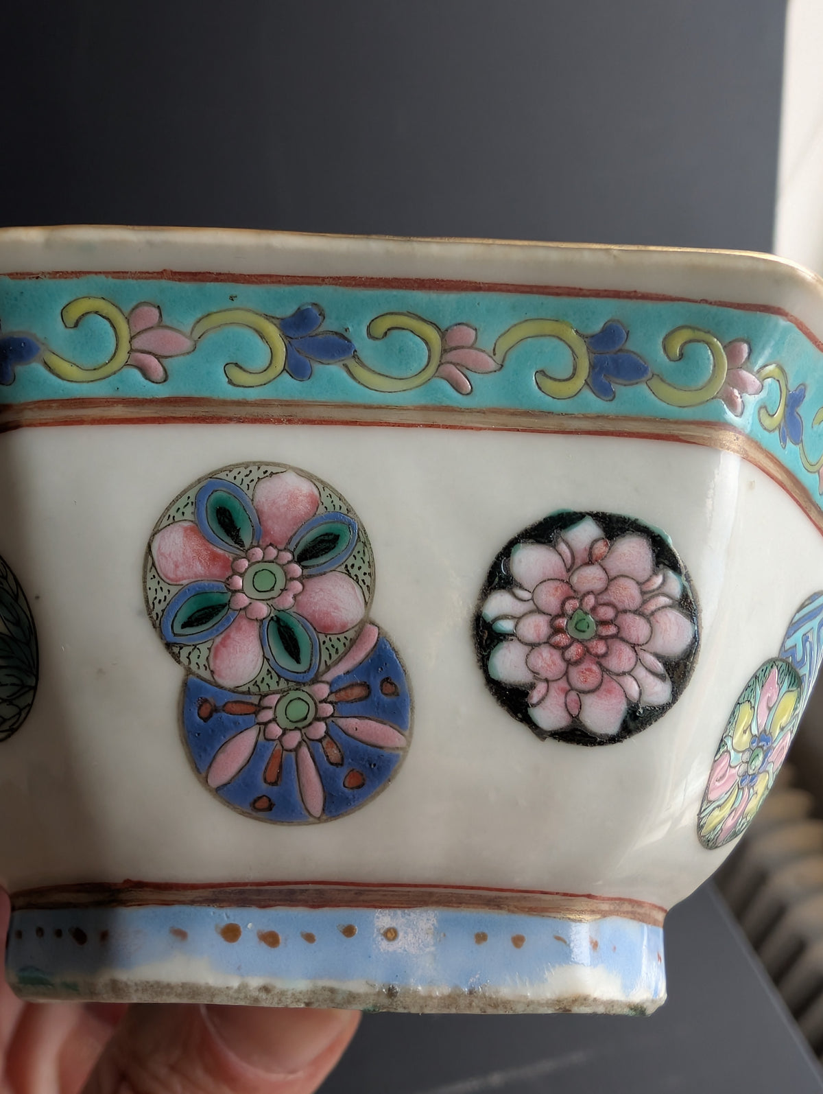 Chinese antique altar bowl with silk ball celebration, Tongzhi Mark & Period #2799