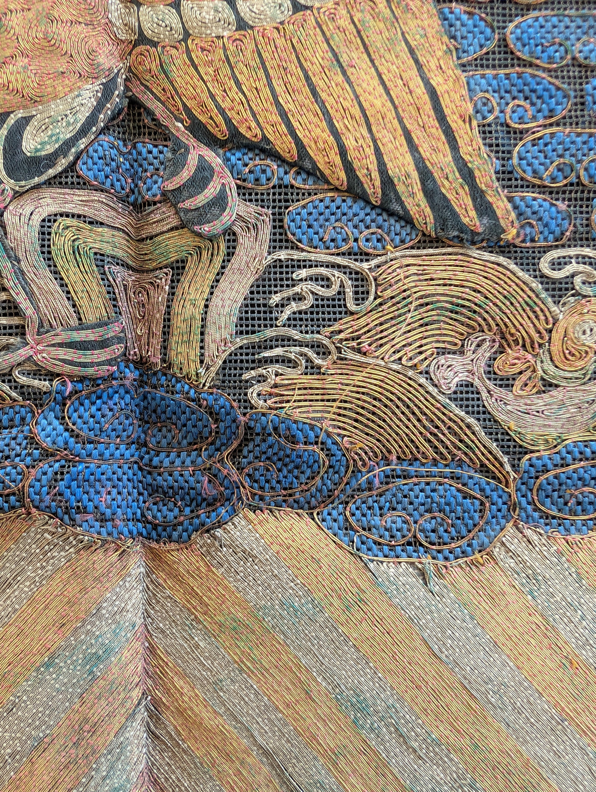 Chinese antique Civilian Rank badge with gold thread embroidery, 3rd Rank 19c #2961