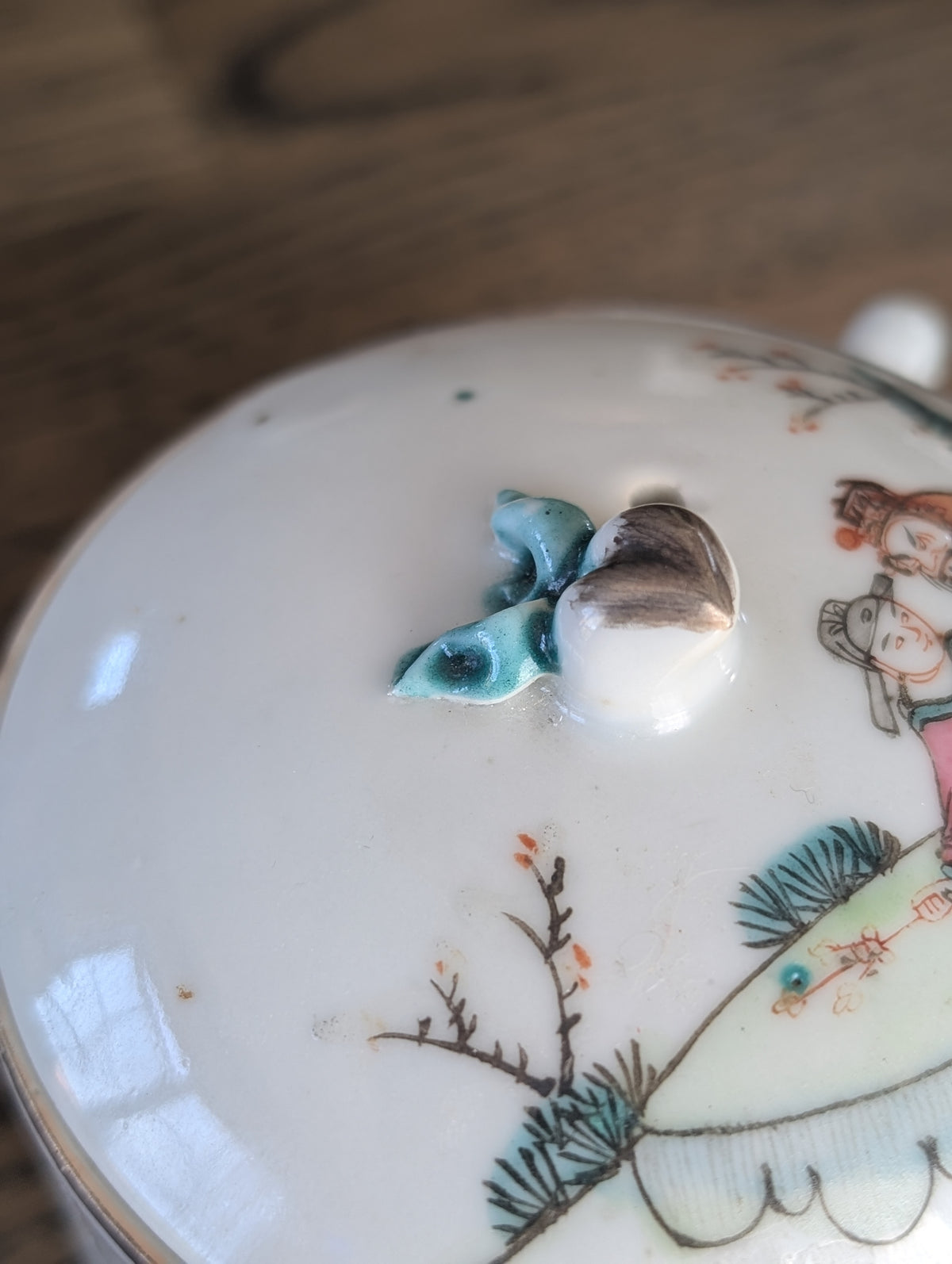 Chinese antique teapot with figure decoration, 19th century #2983