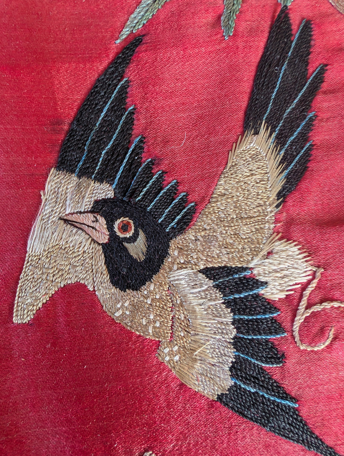 Chinese Antique silk embroidery with figure decoration, Qing Dynasty #2990