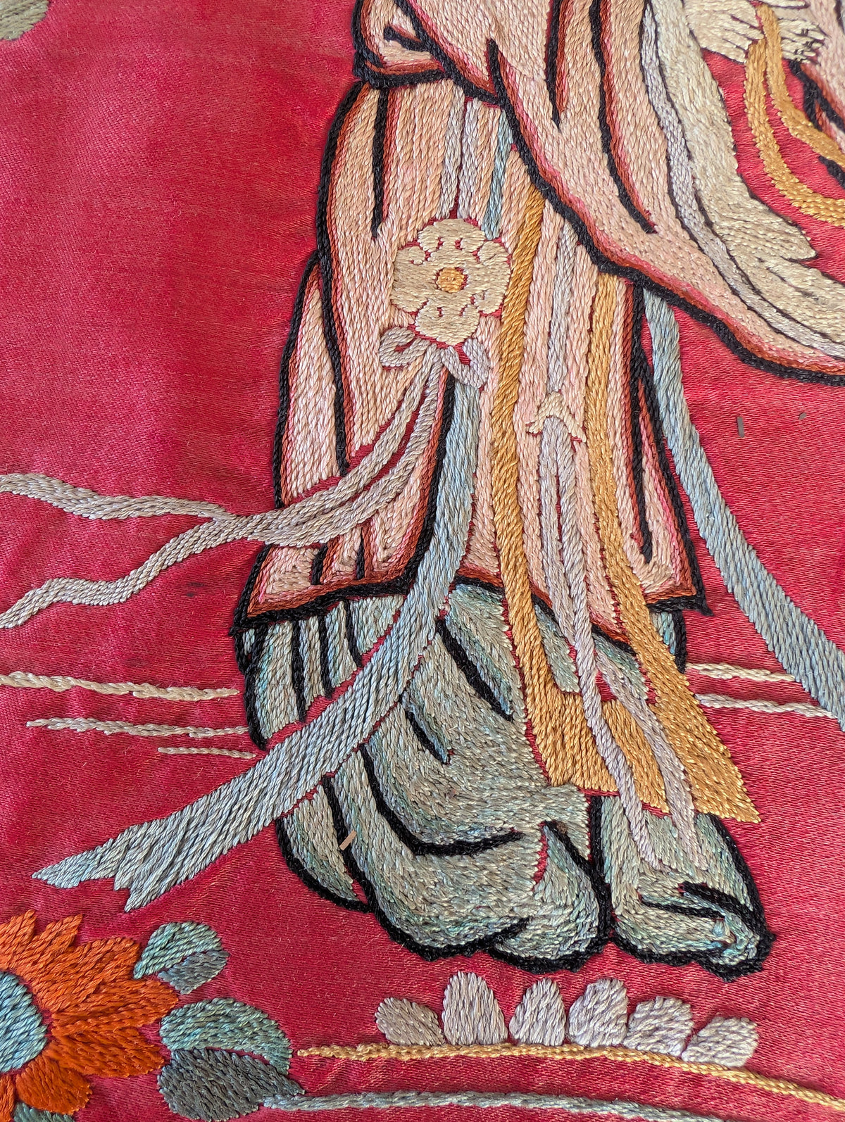 Chinese Antique silk embroidery with figure decoration, Qing Dynasty #2990