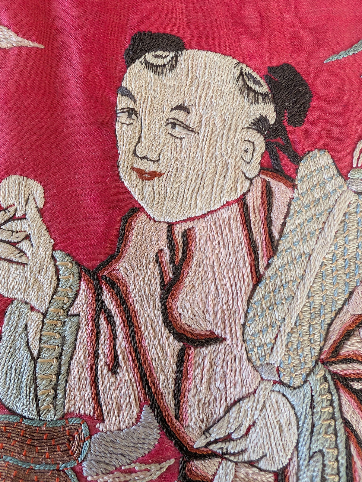 Chinese Antique silk embroidery with figure decoration, Qing Dynasty #2990