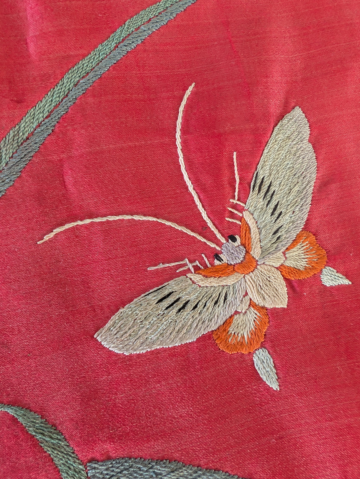Chinese Antique silk embroidery with figure decoration, Qing Dynasty #2990