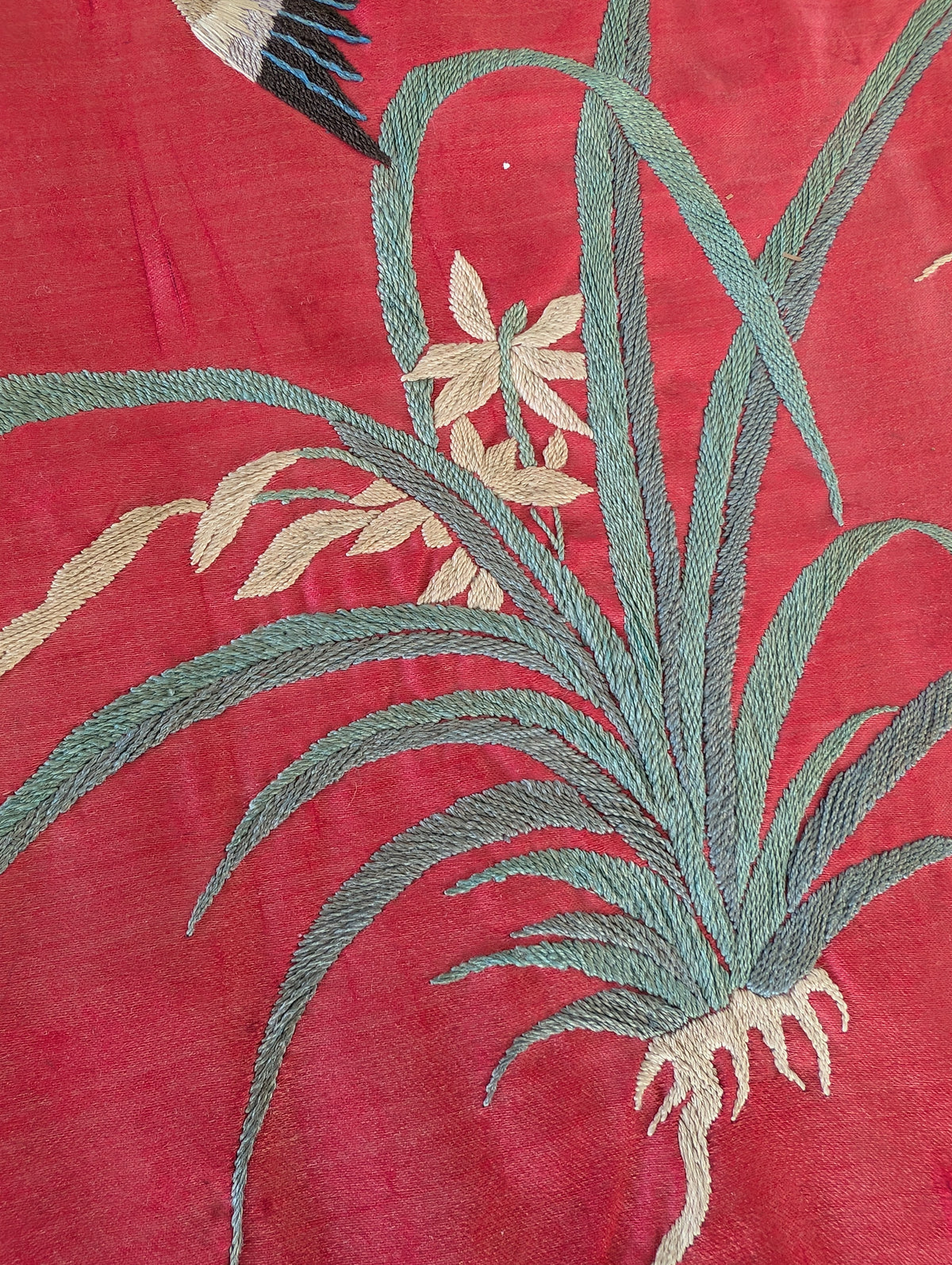 Chinese Antique silk embroidery with figure decoration, Qing Dynasty #2990