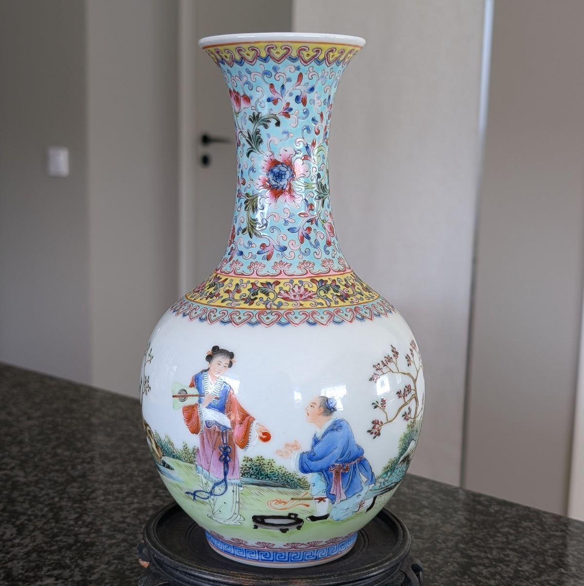 Chinese vintage famille rose vase, 张生煮海 1950-1970's #2991