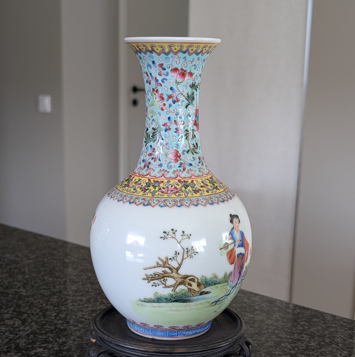 Chinese vintage famille rose vase, 张生煮海 1950-1970's #2991