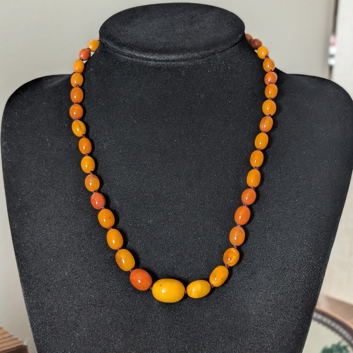 Natural Amber necklace antique from Denmark baltic amber egg yolk 20.42g #2992