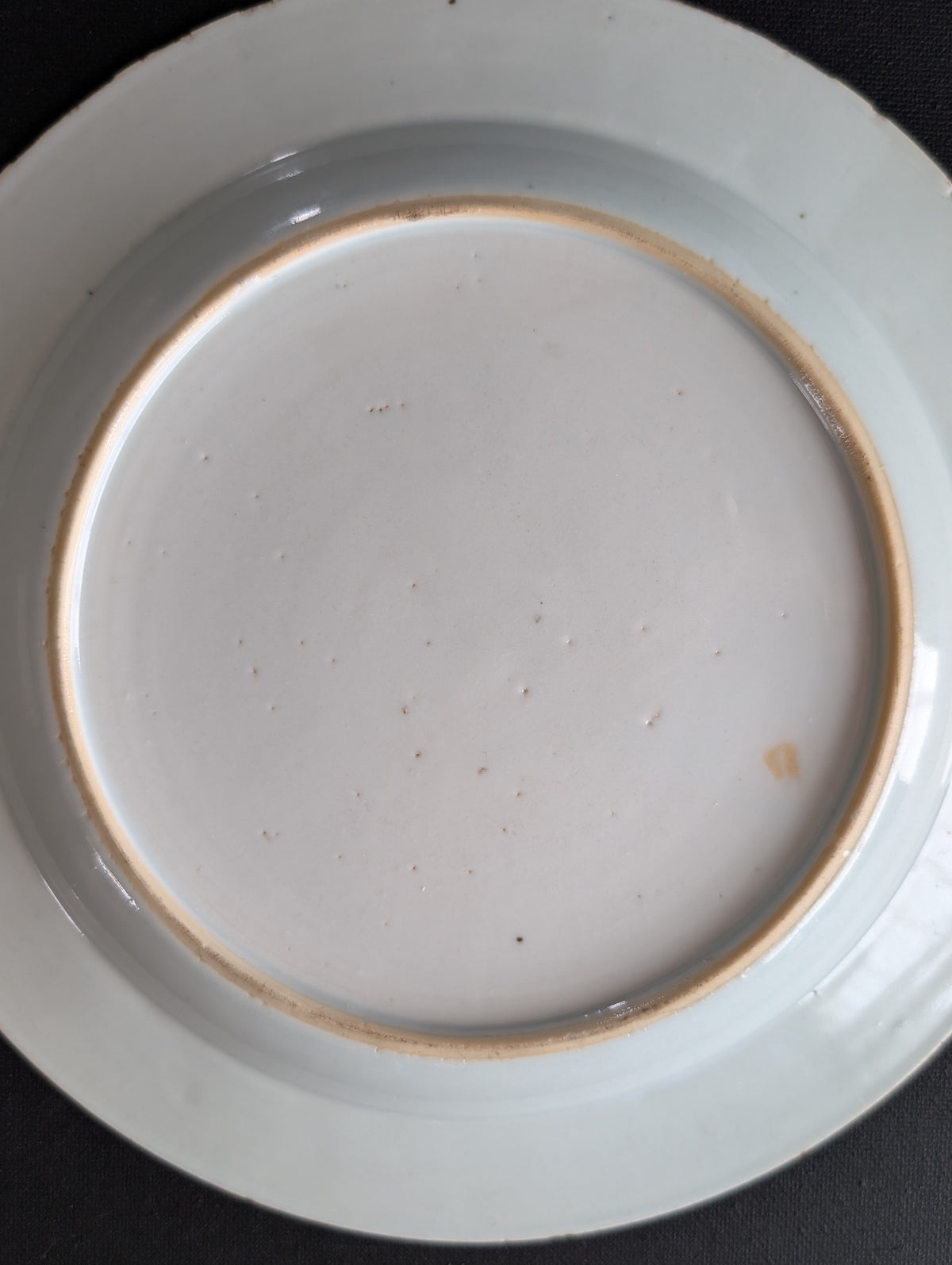 Chinese antique Anhua decorated plate, Yongzheng period 18th c #3003