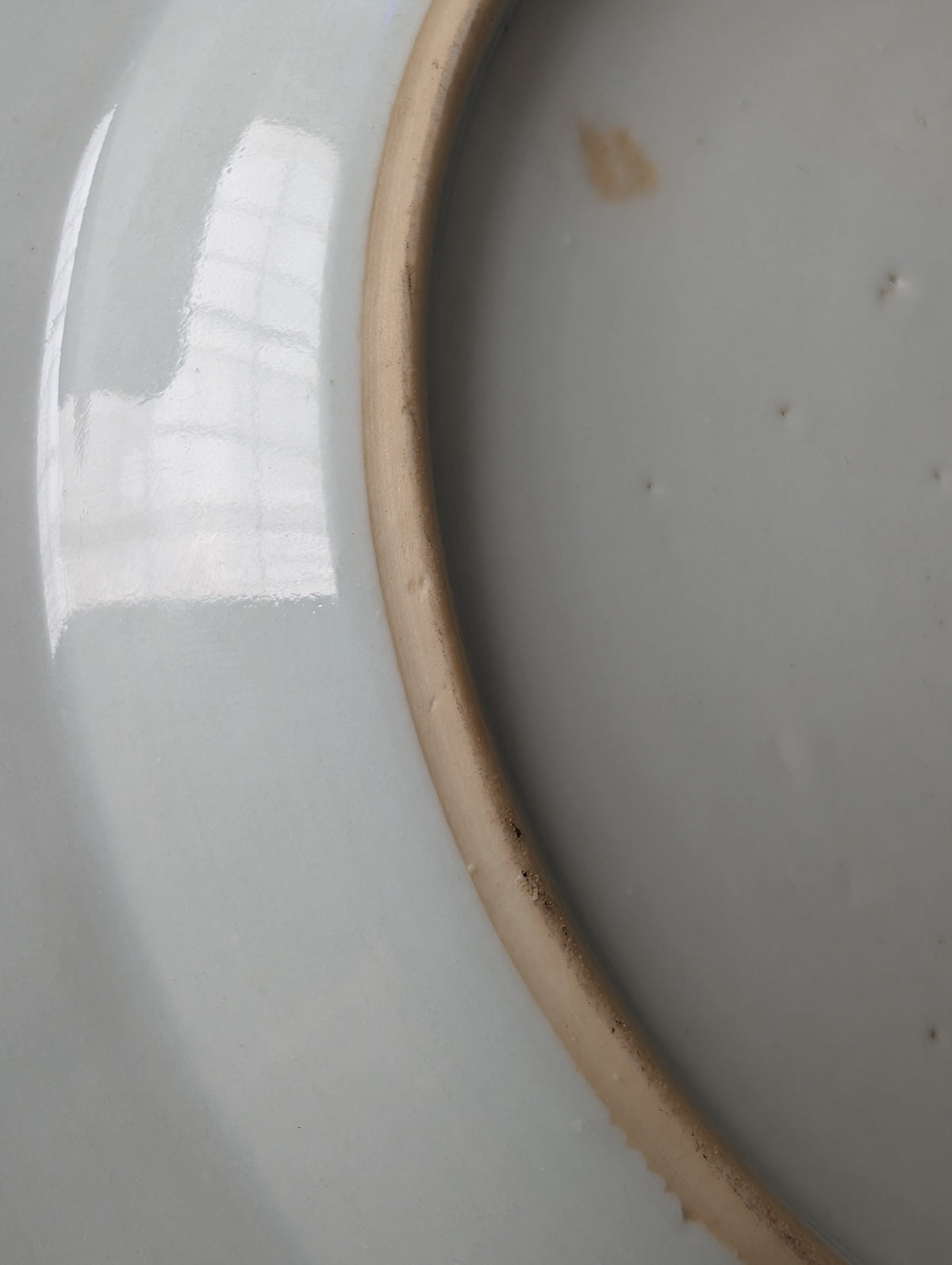Chinese antique Anhua decorated plate, Yongzheng period 18th c #3003