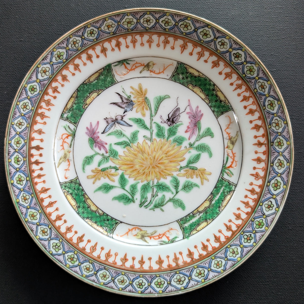 Chinese antique rose mandarin dish with butterflies, Late Qing #3009