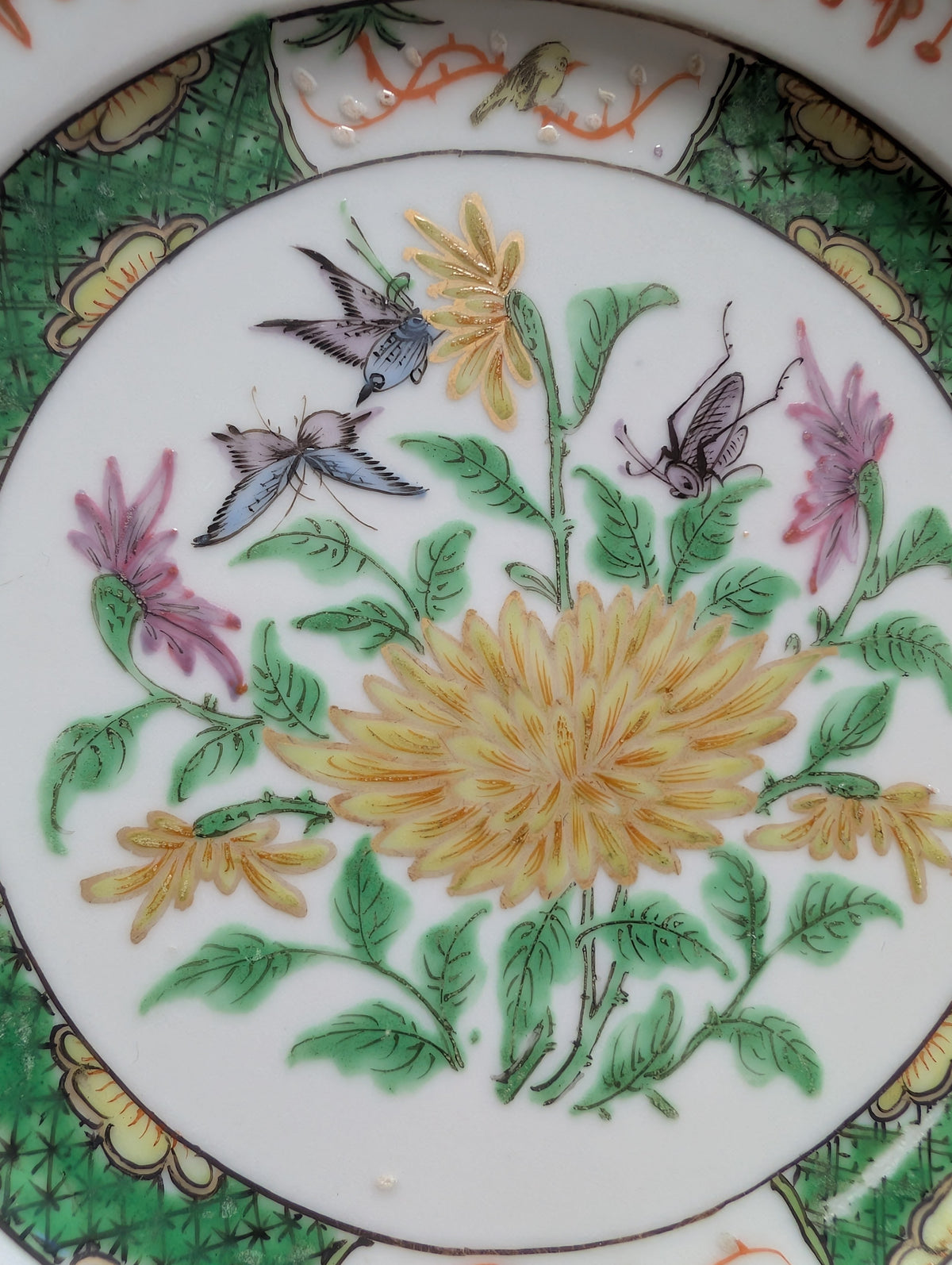 Chinese antique rose mandarin dish with butterflies, Late Qing #3009