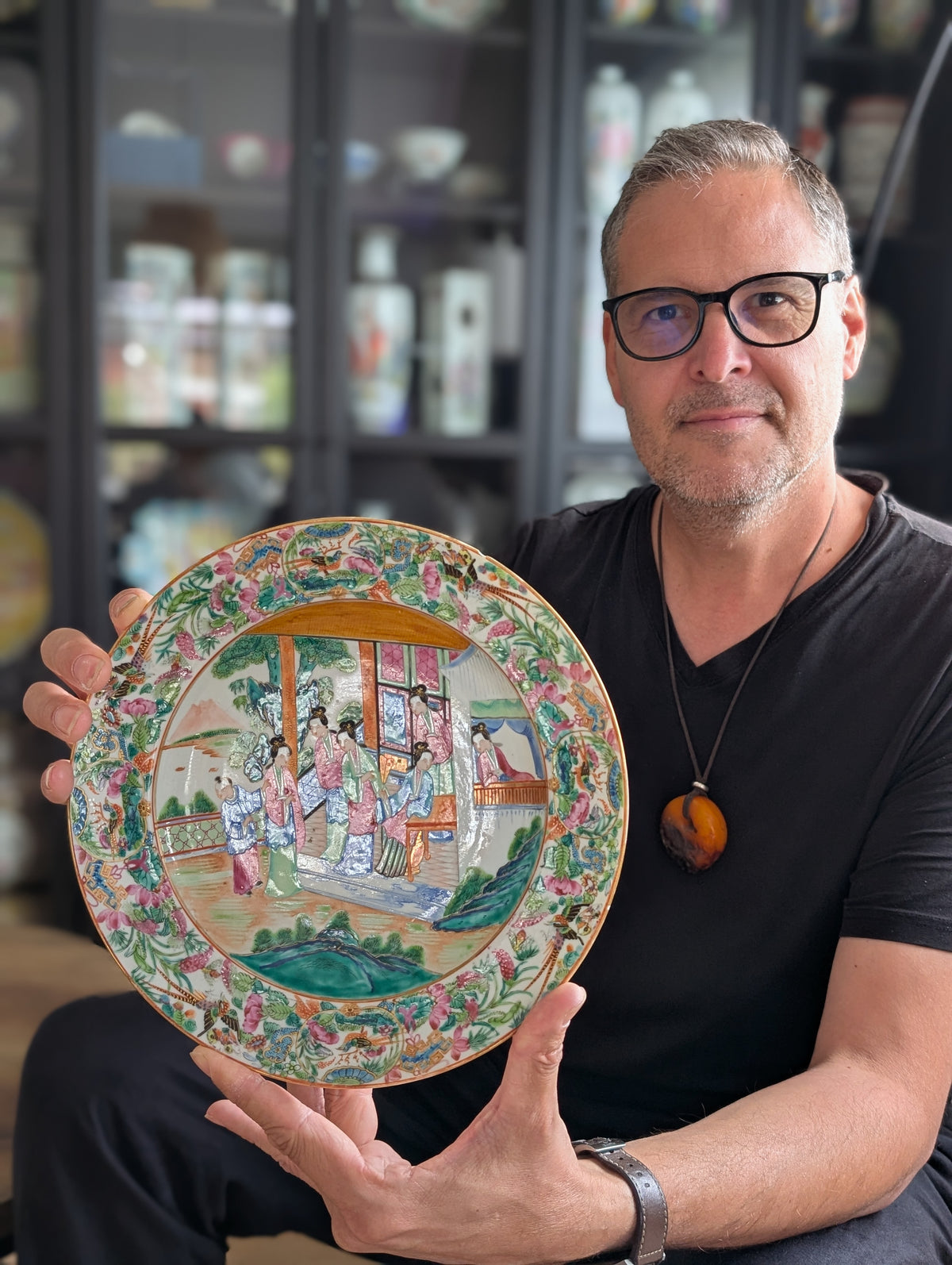 Chinese antique rose mandarin plate, Daoguang period #3010
