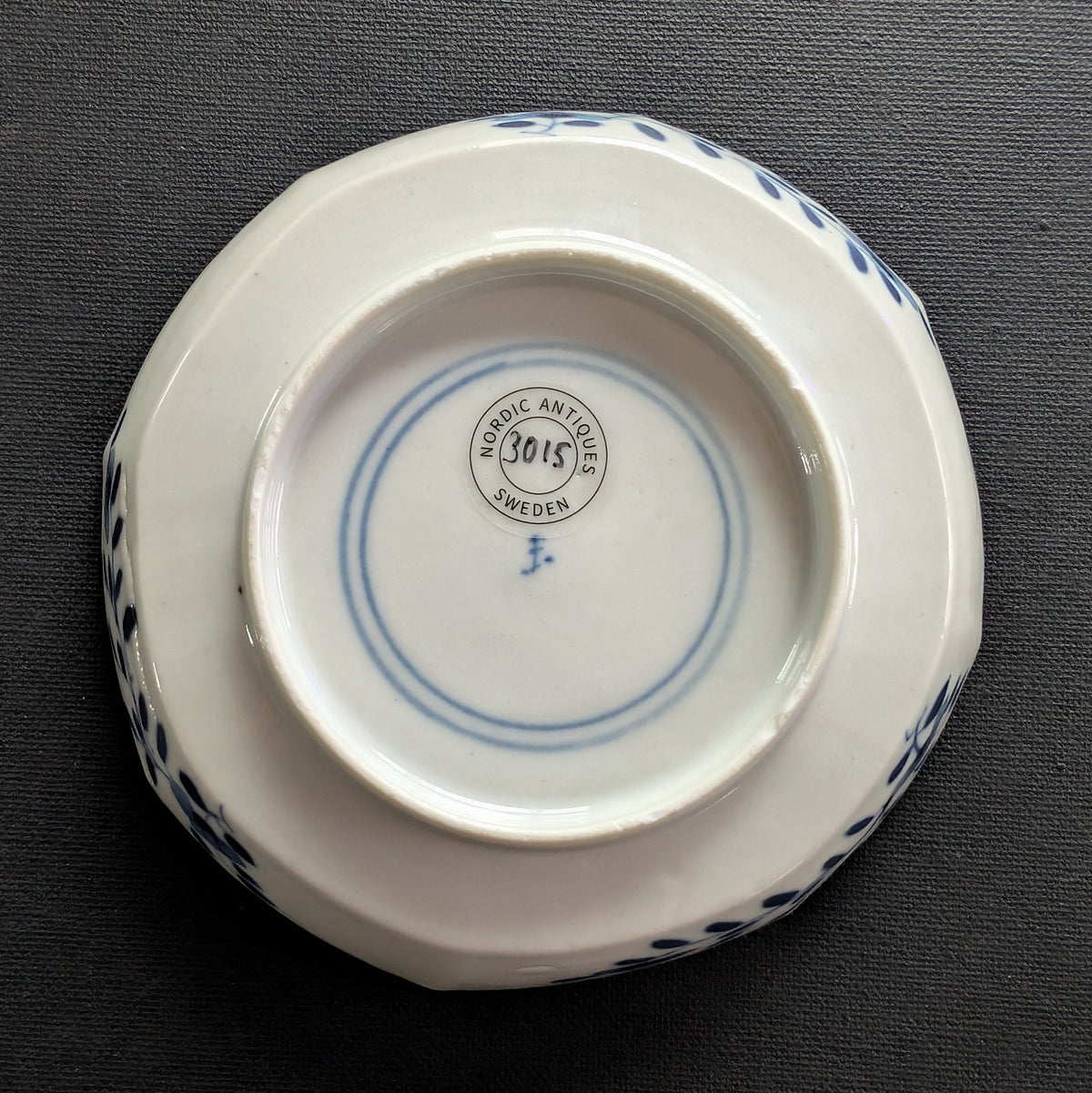 Chinese antique teacup and saucer, Kangxi revival. 19th century #3015