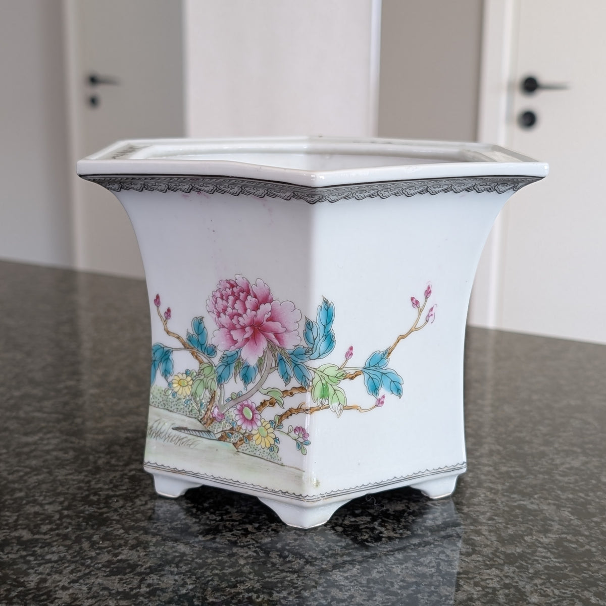 Vintage Chinese flower planter, 1950-1970's #3021