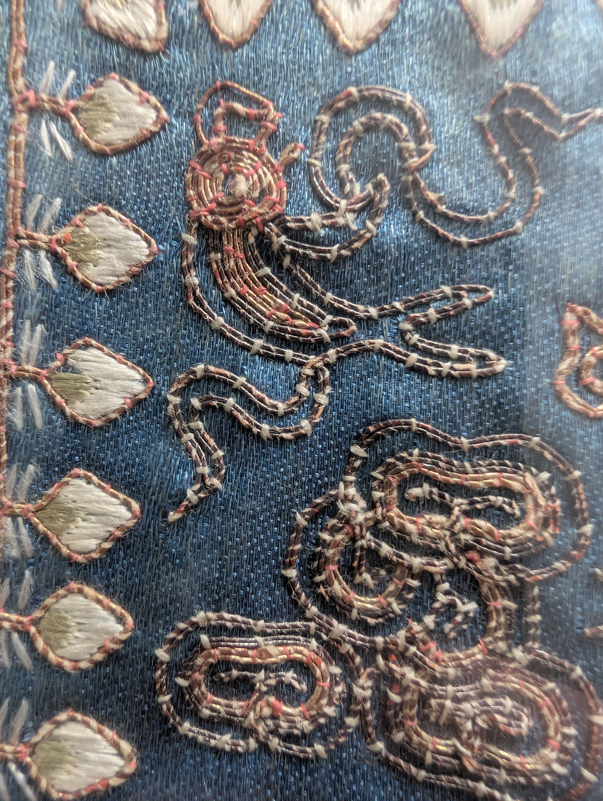 Chinese Antique silk embroidery with pheonix, 19th century Qing Dynasty #3025