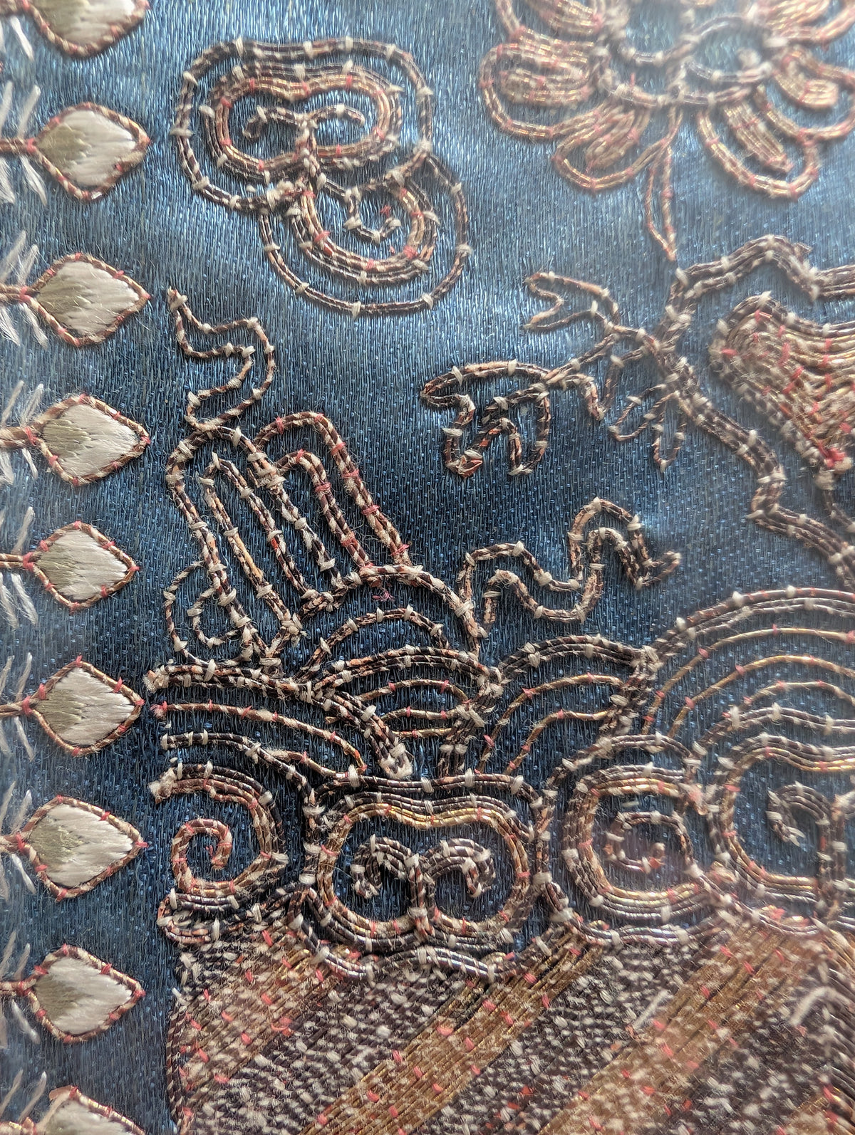 Chinese Antique silk embroidery with pheonix, 19th century Qing Dynasty #3025