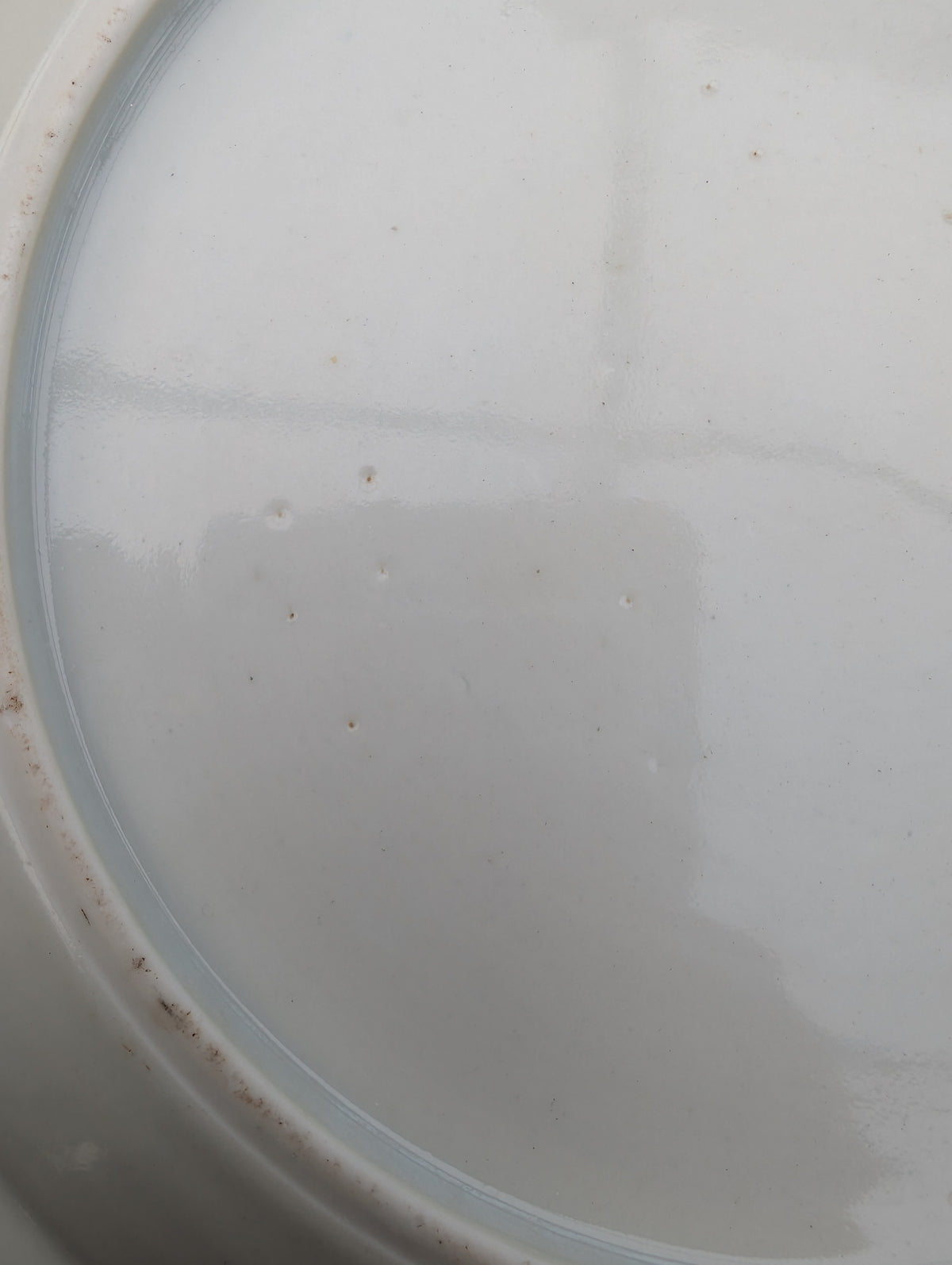 Chinese antique rose mandarin armorial dish, Jiaqing period #3026
