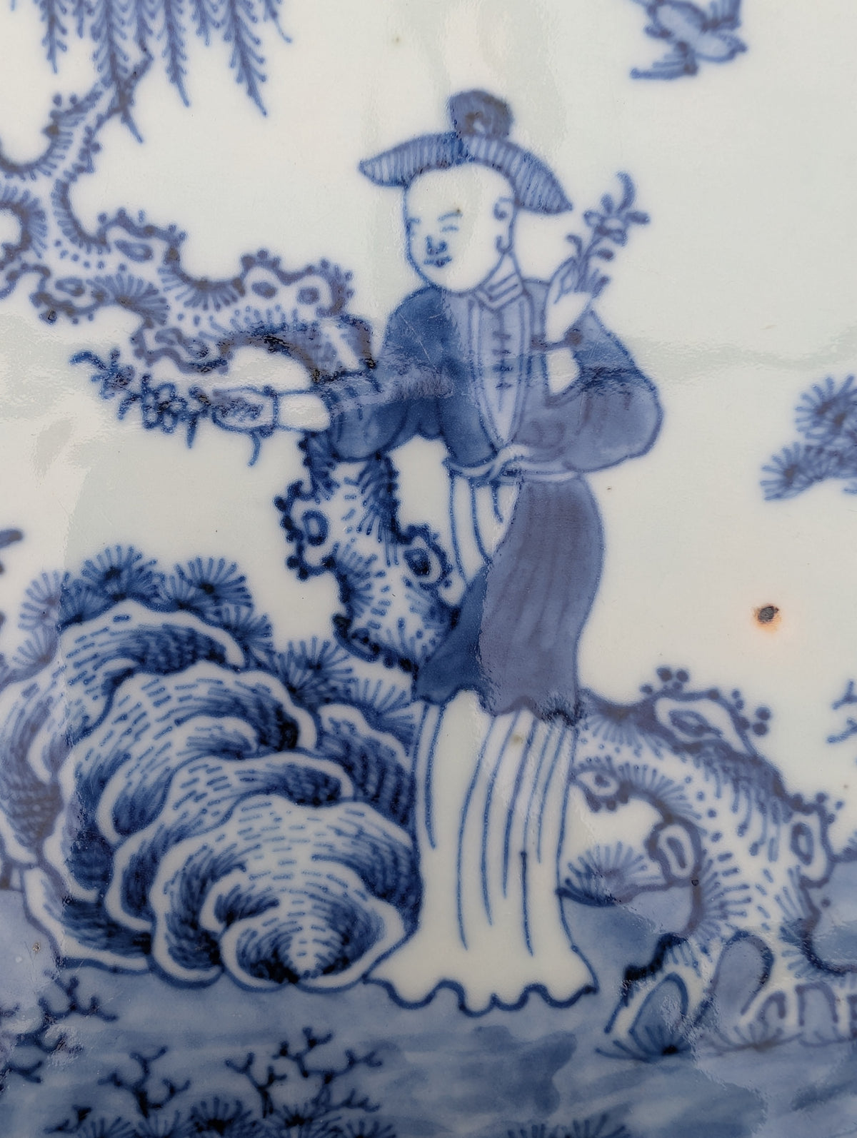 Chinese antique blue and white platter, Qianlong period #3028